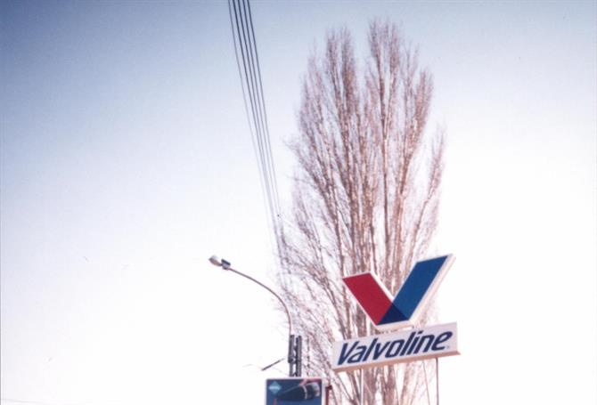 VALVOLINE_00